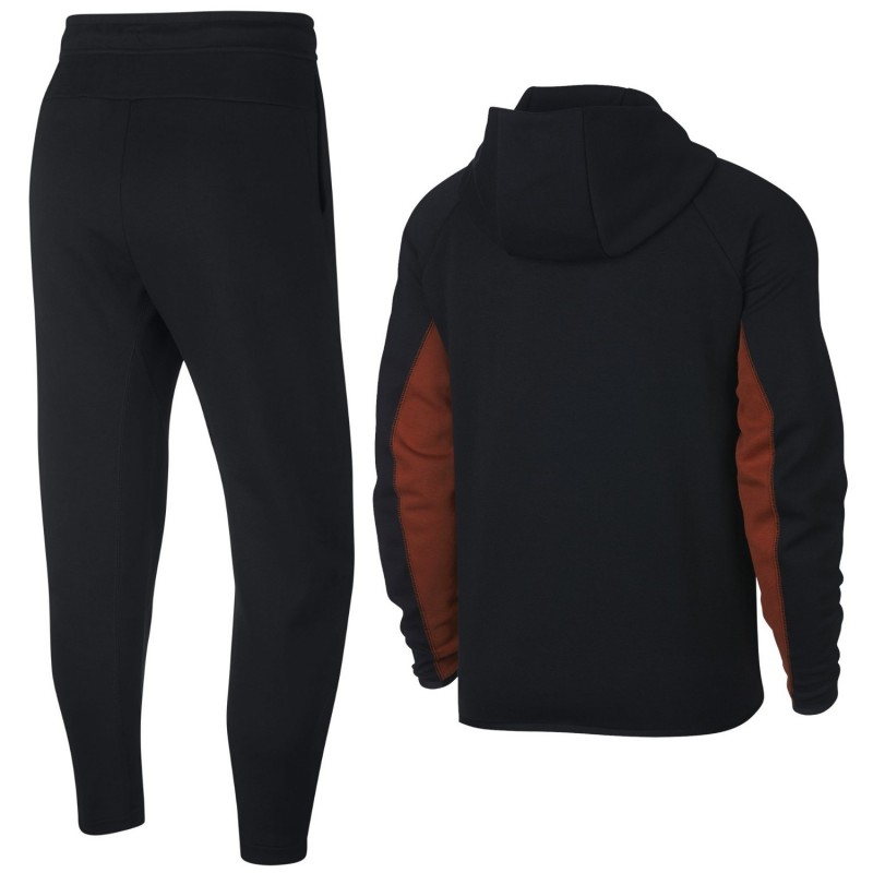 as roma nike tech fleece