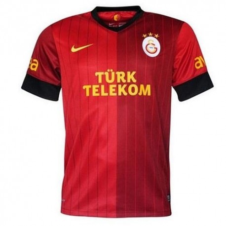 Galatasaray Home Maillot de foot 2009 - 2010. Sponsored by Türk Telekom