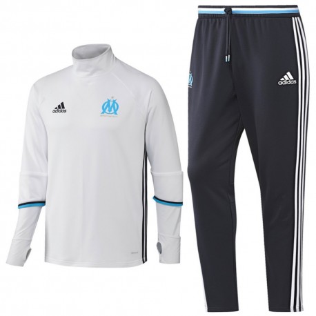 Ensemble adidas on sale om